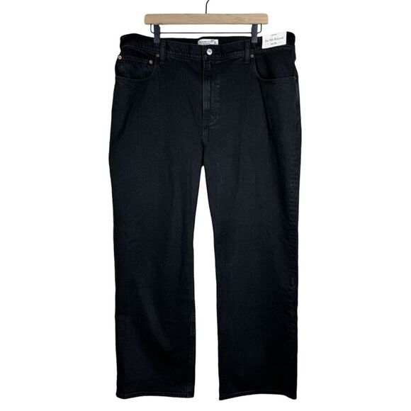 NWT Abercrombie & Fitch The 90s Relaxed Jeans High Rise Black Size 34 18 Short - Picture 1 of 10